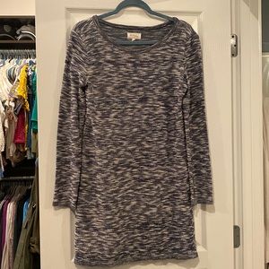 Lou and Grey navy and white long sleeved sweater dress. Very flattering. Size S